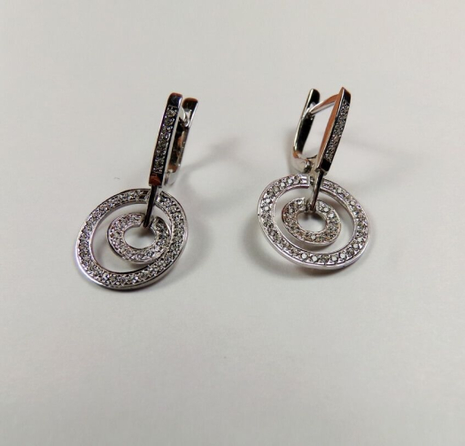 Сережки з фіанітами Chanel із срібла 925 проби