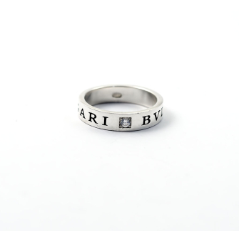 Тонка каблучка Bvlgari