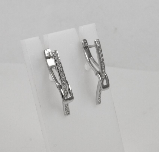 Серьги классические из серебра 925 пробы Серьги классические из серебра 925 пробы