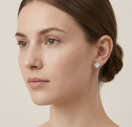 Серебряные Серьги протяжки Van Cleef с перламутром из серебра 925 пробы