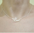 Ланцюжок з ім'ям Love із срібла 925 проби